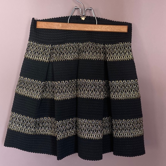 Ginger G Dresses & Skirts - 🚨SALE🚨 Ginger G: Pleated Shimmering Skater Skirt